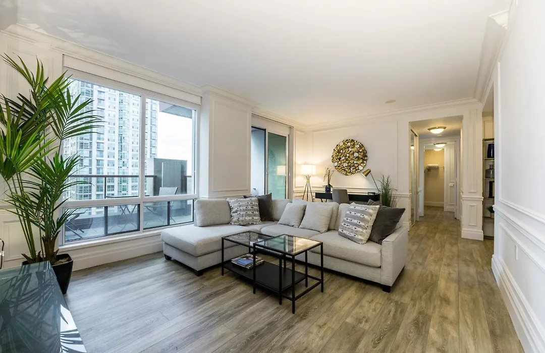 Sky Suites Yorkville-1