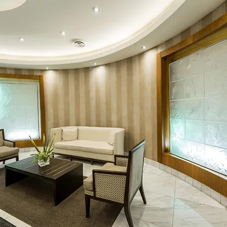Sky Suites Yorkville-2